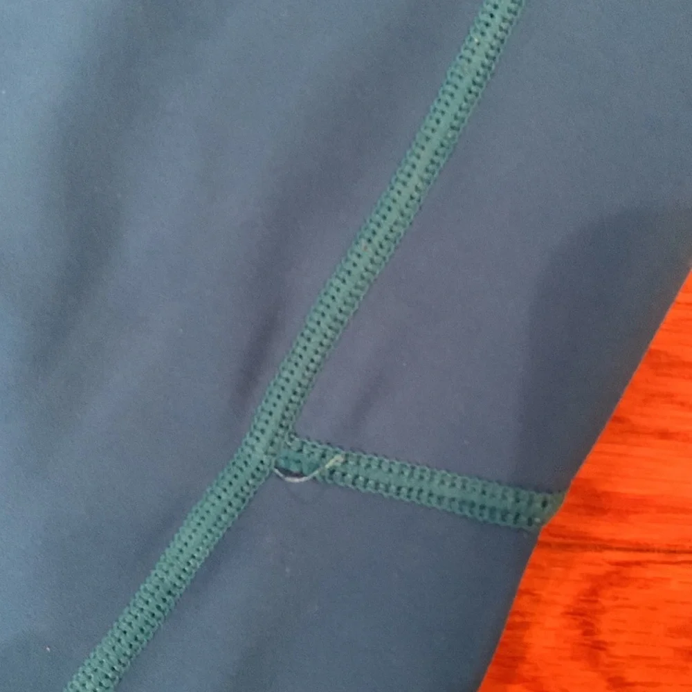 Light and tights - Picture 3 of 4